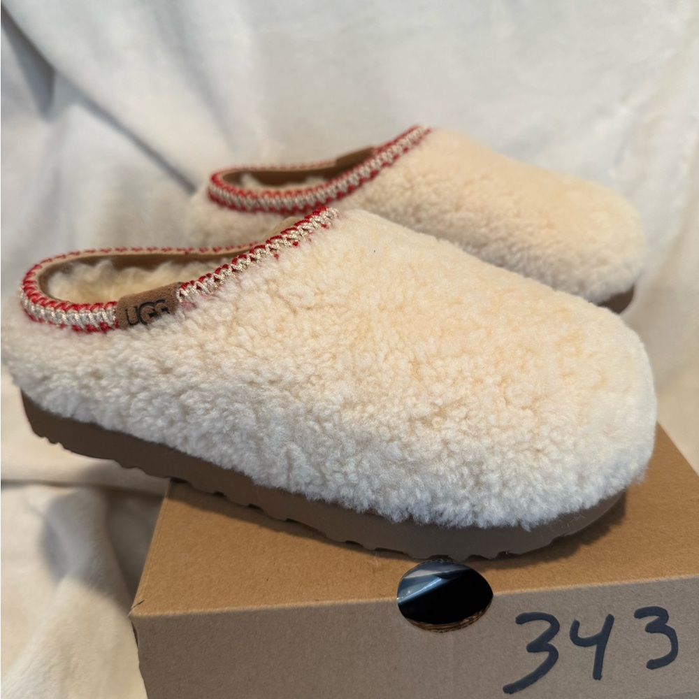 UGG Tasman Maxi Curly Slippers